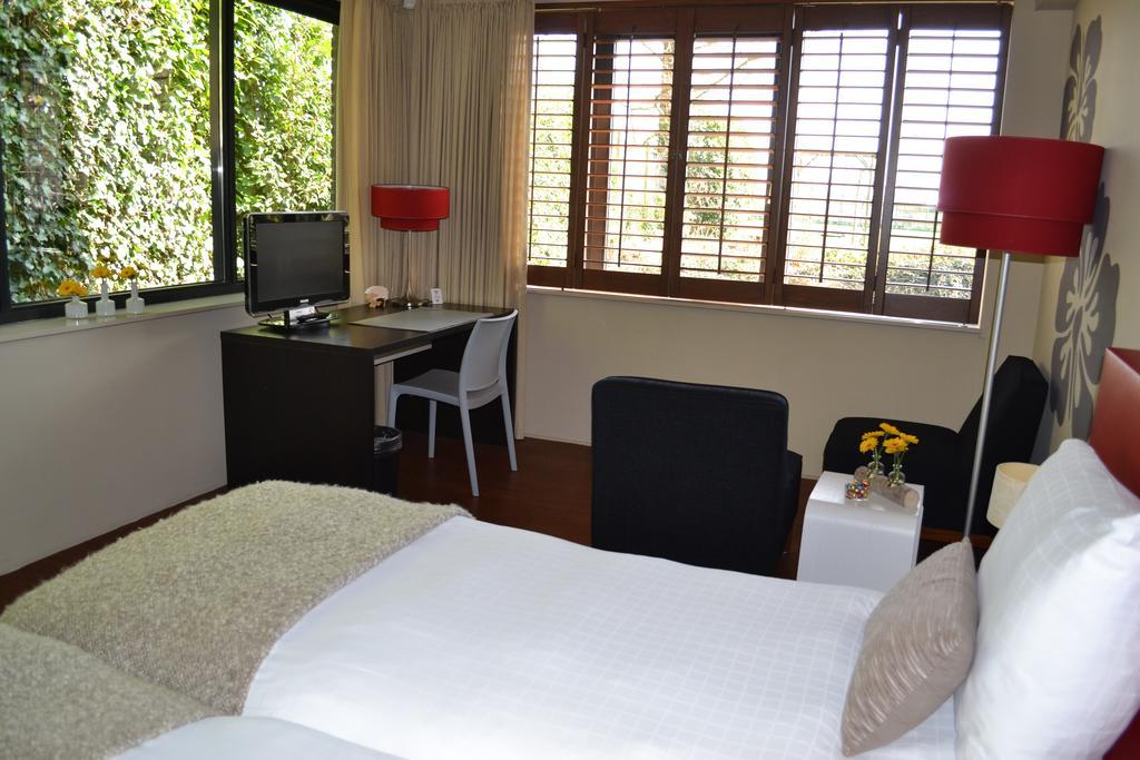 רוטרדם Bed & Breakfast Flowerzzz... מראה חיצוני תמונה